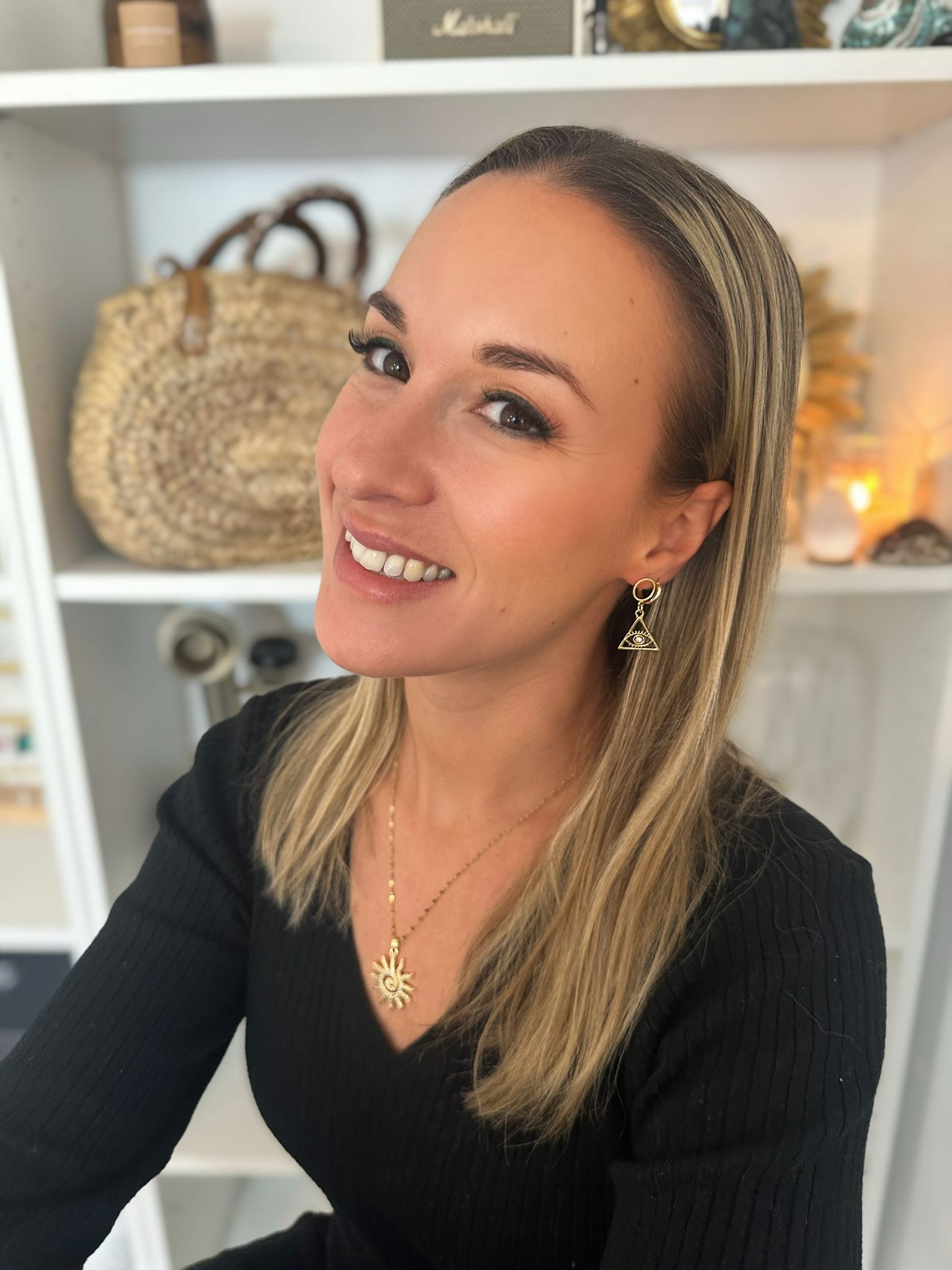 Laura HANSON
